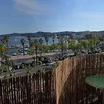 T3 Vue Lejlighed Le Lavandou